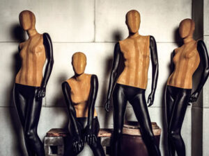 MANNEQUINS À BAS PRIX - NEW TAILOR